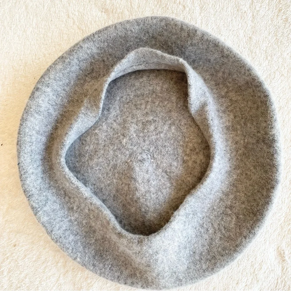 K ACCESSORIES Womens Gray‎ Plush French Beret Hat Wool-Blend